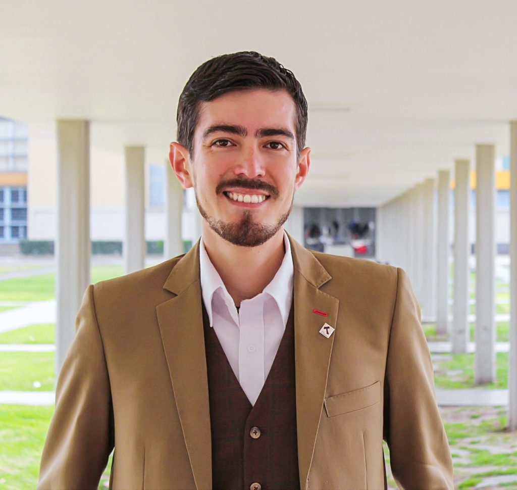 Christopher CORDOVA